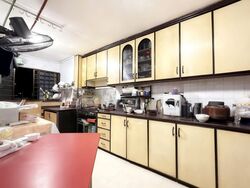 Blk 235 Gombak Gardens (Bukit Batok), HDB 3 Rooms #570116871